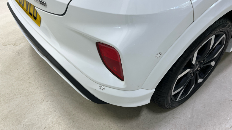 Ford Puma 1.0 EcoBoost Hybrid mHEV ST-Line X First Ed 5dr Petrol Hatchback